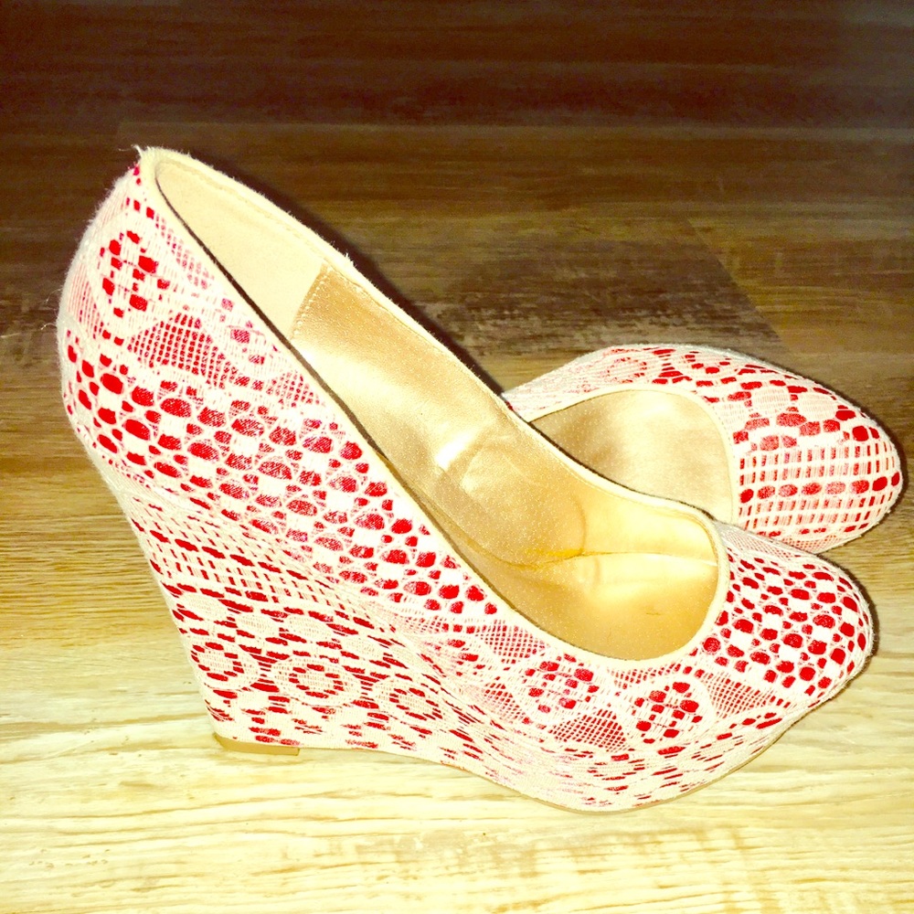 Round Toe Lace and Coral Wedge Heel